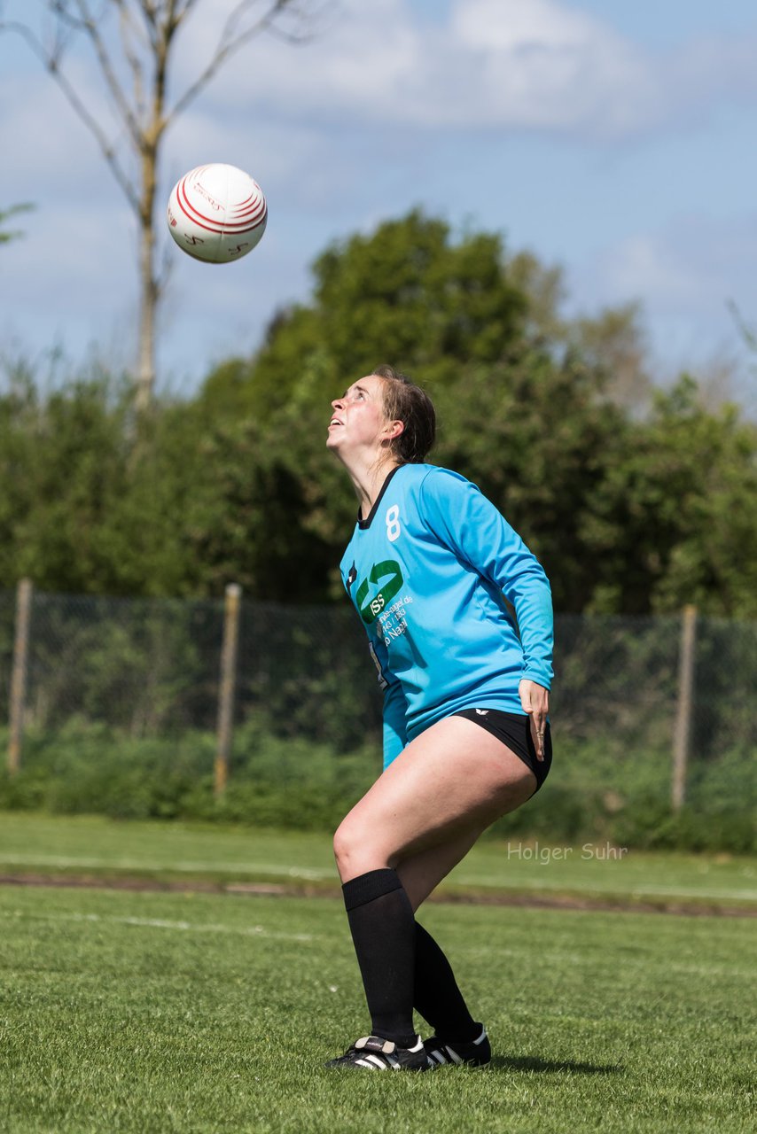 Bild 349 - Faustball Frauen Wiemersdorf